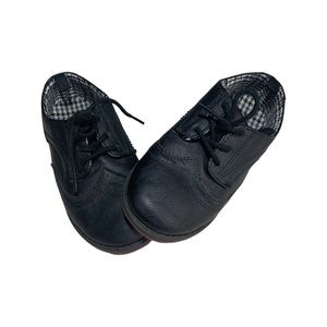 Carter’s dress shoe boys size 11 black